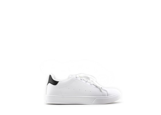 Zapatilla Deportiva Plana Cordón